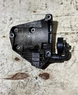 BMW X3 E83 A/C compressor mount bracket 7794174 7786708 64557786708