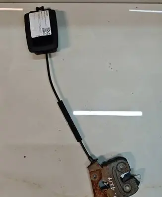 BMW 5 GT F07 Seat back rest lock catch 7221850