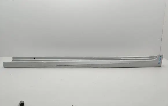 Toyota Camry VIII XV70 Front sill (body part) 7586033100