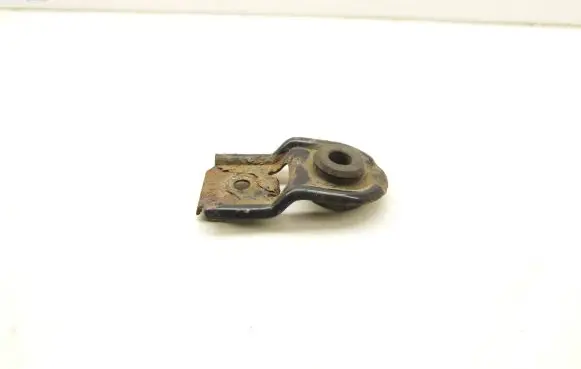 Subaru Legacy Radiator mount bracket