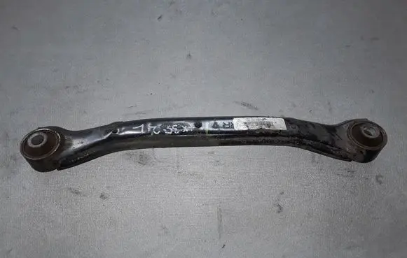 Hyundai ix35 Rear control arm 551002S050