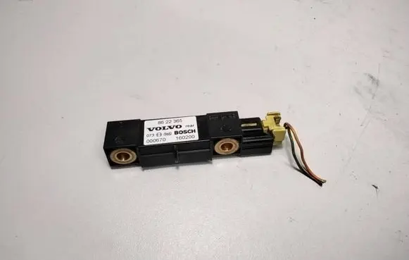 Volvo V70 Airbag deployment crash/impact sensor 8622365 160200 000670