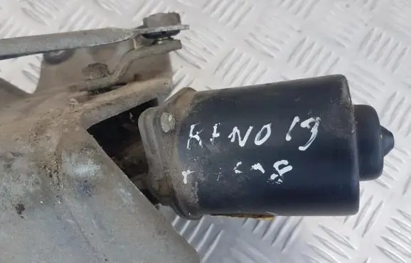Renault 19 Wiper motor
