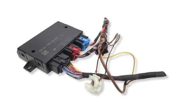 Volkswagen PASSAT B7 Tow bar trailer control unit/module 7N0907383 8200760117