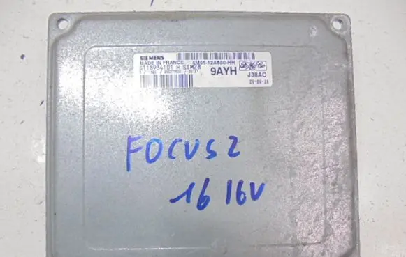 Ford Focus C-MAX Engine control unit/module ECU 4M51-12A650-HH