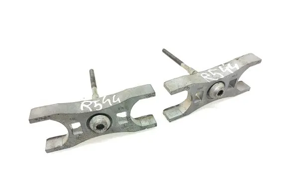 Audi A3 S3 8V Fuel Injector clamp holder 04L216EHH