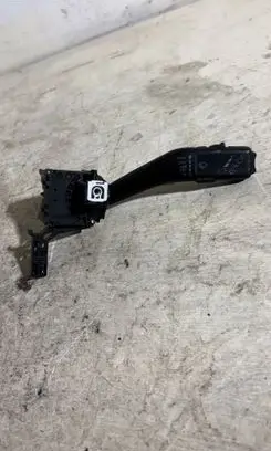 Volkswagen Touran I Wiper control stalk 1K0953519J 01203516 20351622334812