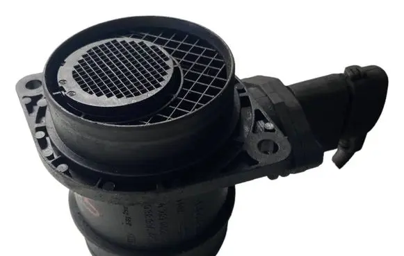 Volkswagen Touran I Mass air flow meter 0281002531 038906461B