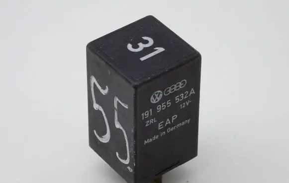 Volkswagen Golf IV Other relay 191955532A