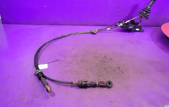 Ford Fusion Gear shifter/selector 2S6R7C453MF