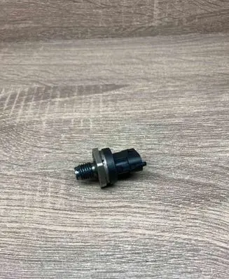 BMW 5 E39 Air pressure sensor 0281002788