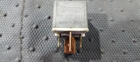 Volkswagen Transporter - Caravelle T4 Other relay 191937503