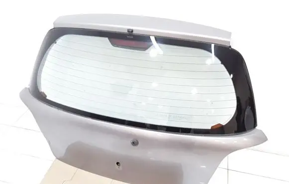 Toyota Yaris Tailgate/trunk/boot lid