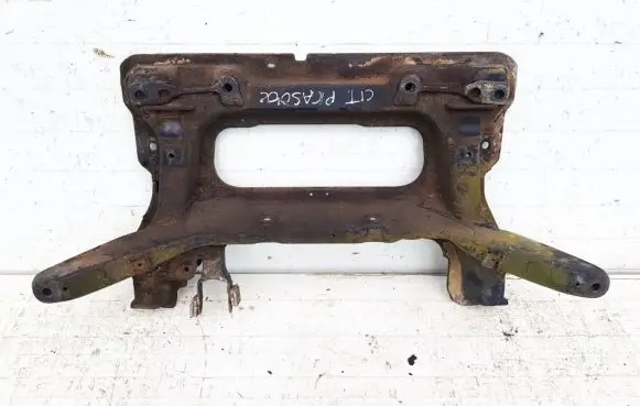 Citroen Xsara Picasso Front subframe
