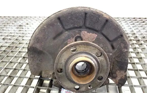 Skoda Roomster (5J) Front wheel hub spindle knuckle