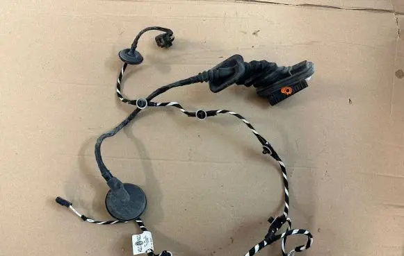 Volkswagen Amarok Rear door wiring loom 2H7971693L 4622251455 BC1376