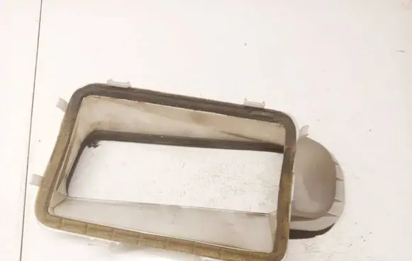 Toyota RAV 4 (XA30) Air intake duct part 