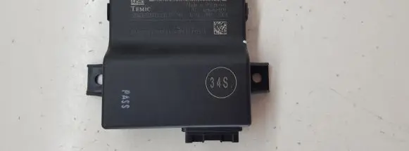 Audi Q3 8U Gateway control module 8U0907468G