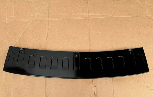 Audi E-tron GT Front bumper splitter molding 4J3807541B