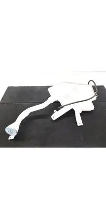 Nissan Leaf II (ZE1) Windshield washer fluid reservoir/tank EW17002