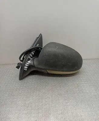 Front door electric wing mirror