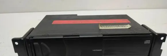 BMW 3 E46 CD/DVD changer 65126913388 2002AP0CT03ER 020258
