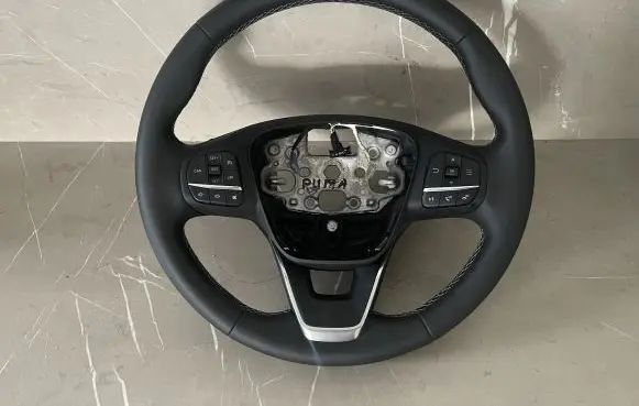 Ford Puma Steering wheel L1TB3600LD1GXA