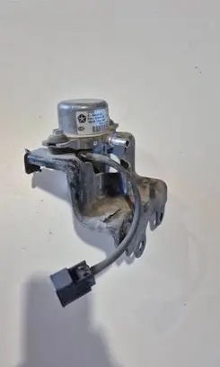 Dodge Challenger Vacuum pump 04581485AD