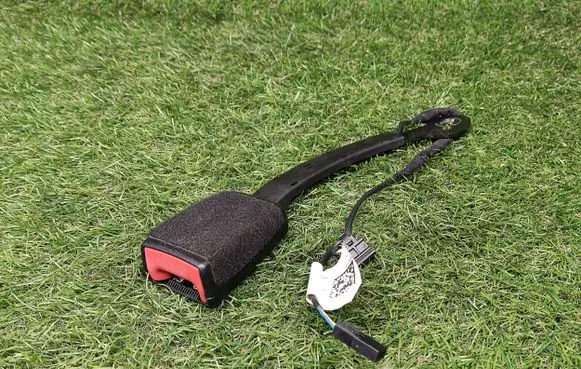Audi A3 S3 8V Front seatbelt buckle 8V0857755G