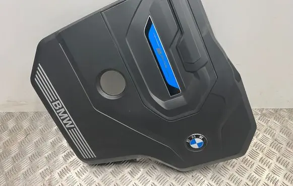 BMW 3 G20 G21 Engine cover (trim) 8676204