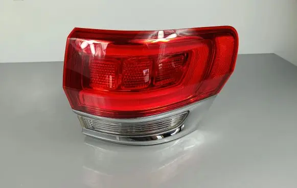 Jeep Grand Cherokee Rear/tail lights P68110000AG