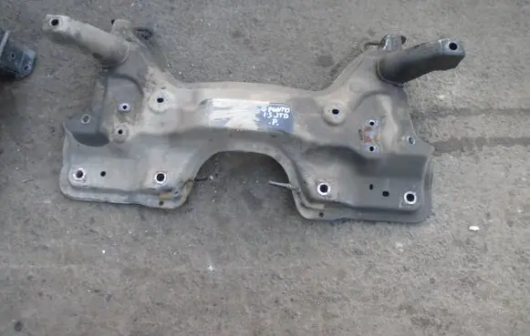 Fiat Grande Punto Front axle beam 