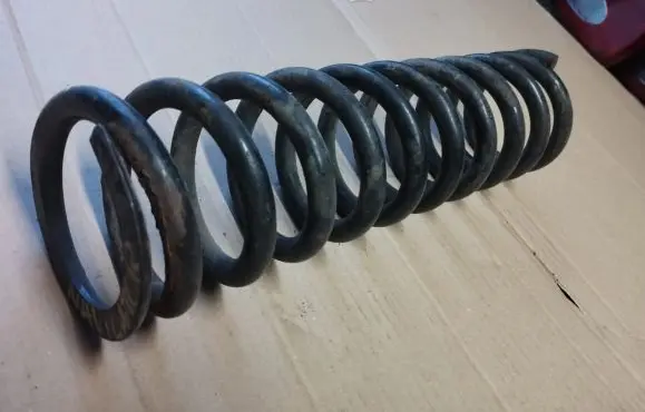 Lincoln Navigator Rear coil spring