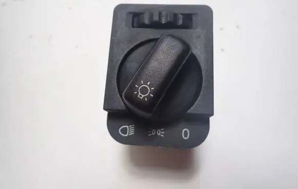 Opel Tigra A Light switch 90481764