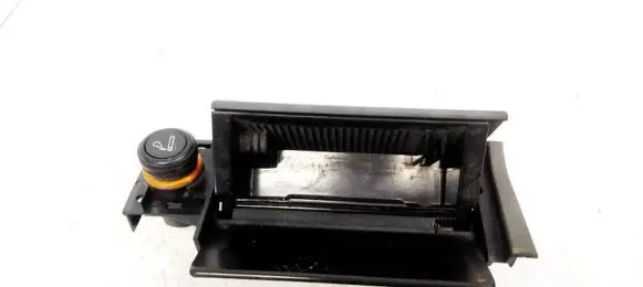 Opel Astra G Car ashtray 90561251 308210100