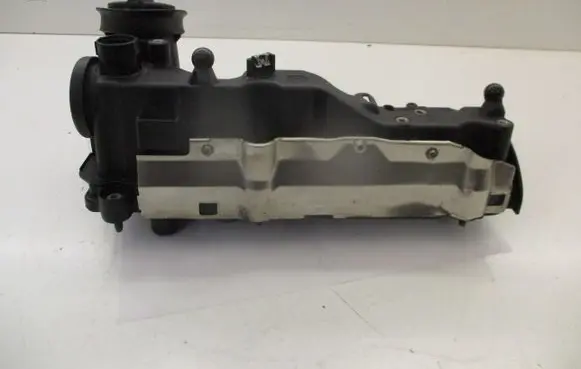 Volkswagen Polo V 6R Rocker cam cover 04B103469K CUS