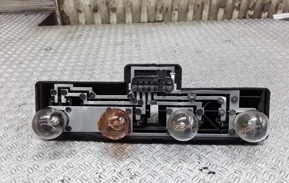 Skoda Octavia Mk1 (1U) Tail light bulb cover holder 1U9945257