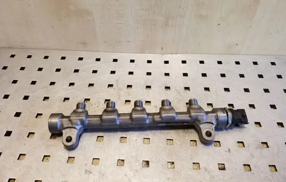 Hyundai i40 Fuel main line pipe 0445214181 314002A420