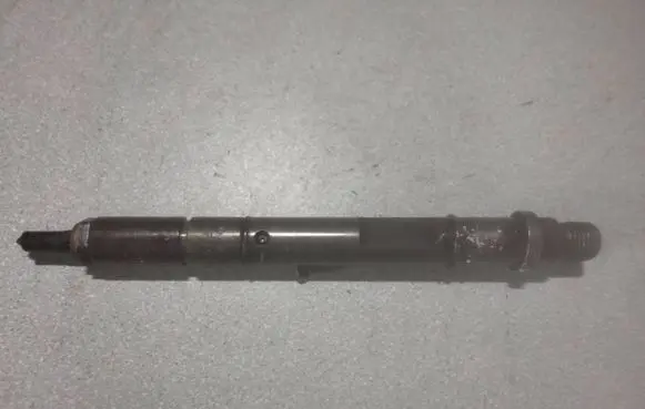 Audi A6 S6 C5 4B Fuel injector 059130201D