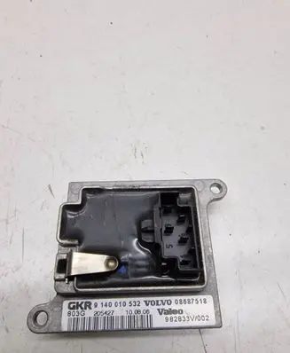 Volvo XC90 Heater blower motor/fan resistor 9140010532 0868751 982833V