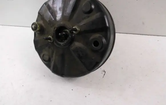 Hyundai H-100 Brake booster 58610-4B000