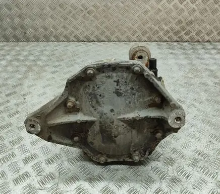 Mercedes-Benz CLS C218 X218 Rear differential A2043510508