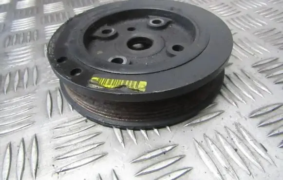 Volvo S40, V40 Crankshaft pulley 96030B