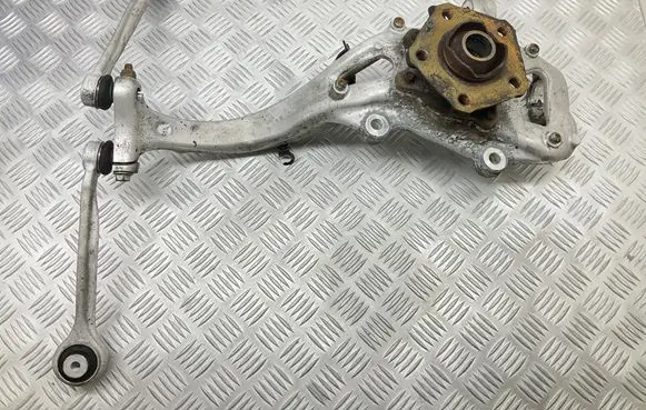 Audi A4 S4 B9 Front wheel hub 8W0407560 8W0407242F