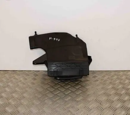 Mercedes-Benz GLS X166 Air filter box A6420942404