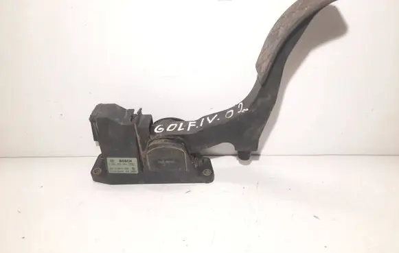 Volkswagen Golf IV Accelerator throttle pedal 1J1721503K 0281002342 282110917