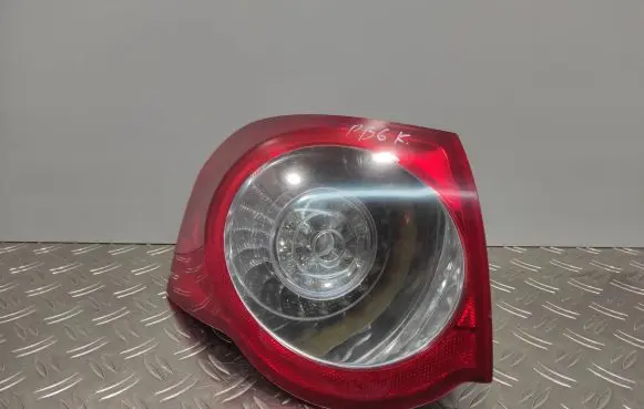 Volkswagen PASSAT B6 Rear/tail lights 3C9945095