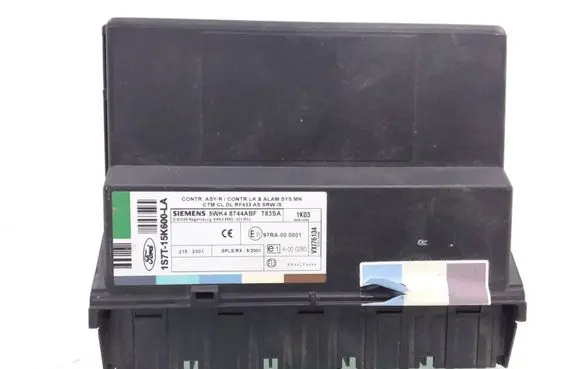 Ford Mondeo Mk III Comfort/convenience module 1S7T15K600LA 5WK48744BF