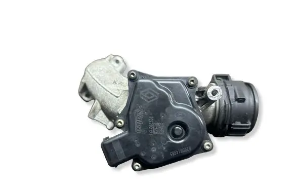 Nissan Qashqai Throttle valve 8200614985