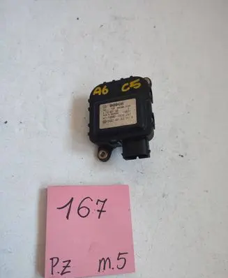 Audi A6 S6 C5 4B Air flap motor/actuator 4B1820511B